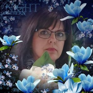 Meet your Posher, Julie